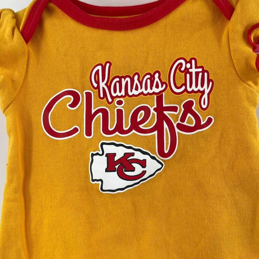 NFL TEAM APPAREL Kansas City Chief One Piece Baby 0-3 Months Infant 100% Cotton